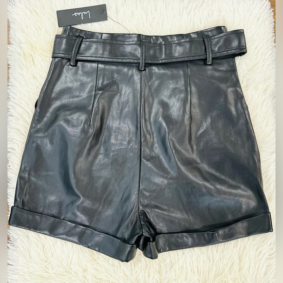 Lulus Black Vegan Leather Paperbag Waist Shorts – Brand New w/ Tag, Size S - Picture 5 of 11